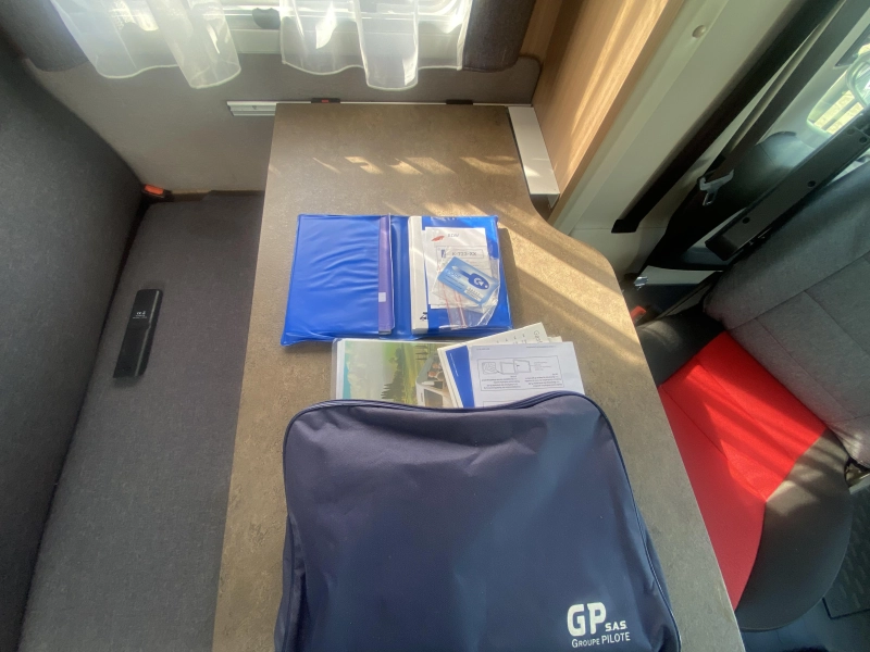 Pilote Aventura P 730 mit Queensize-Bett UND LUXUS Foto: 15
