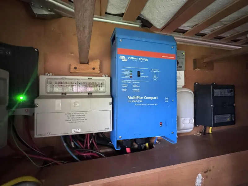 Rapido 7065+ F veel extra's accessoires  foto: 20