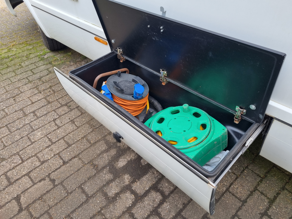 NIESMANN-BISCHOFF ARTO 74L Fiat automaat foto: 27