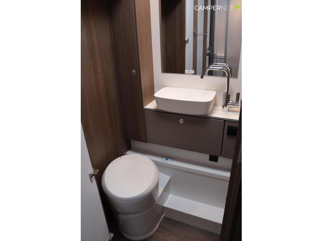 Carado I447 140hp Automatic | Single beds 215cm! | Drop-down bed | Pro + package | Fiat 10'' multimedia system | Oven | Reversing camera | N photo: 21