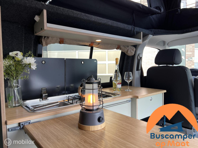 Volkswagen T6 Florida buscamper L1H1 2021 two-tone foto: 2