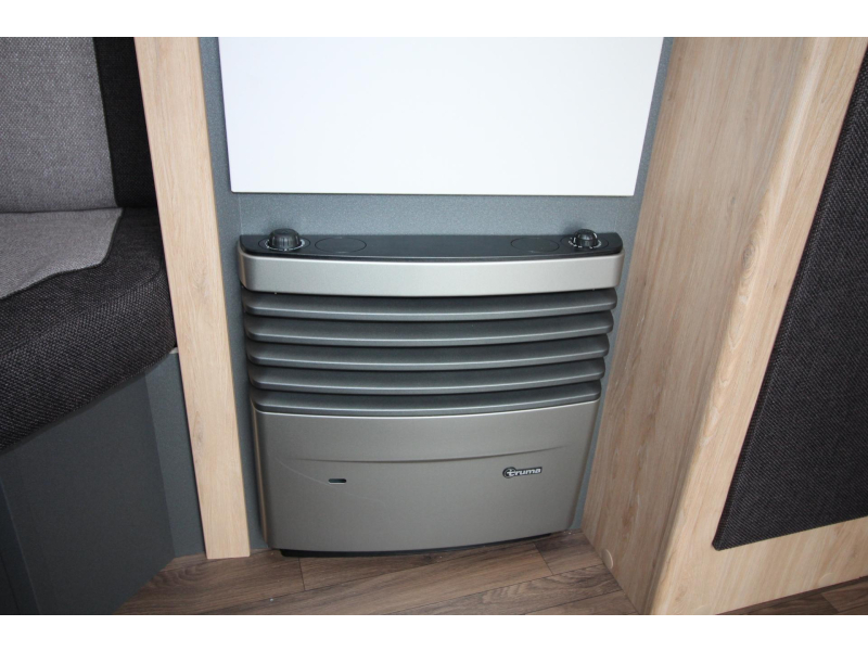 Knaus Sport 460 EU Camas individuales y techo de GFK! foto: 12