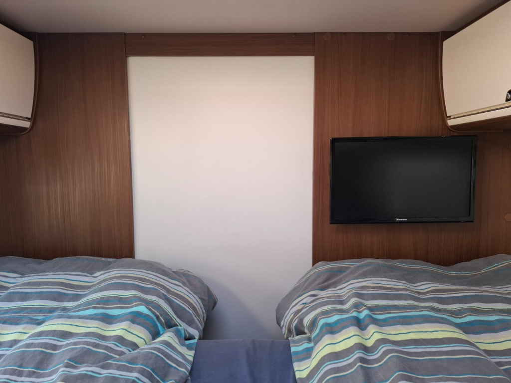 Niesmann bischoff Flair 880 LE foto: 16