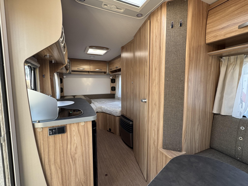 Eriba Nova Light 442 