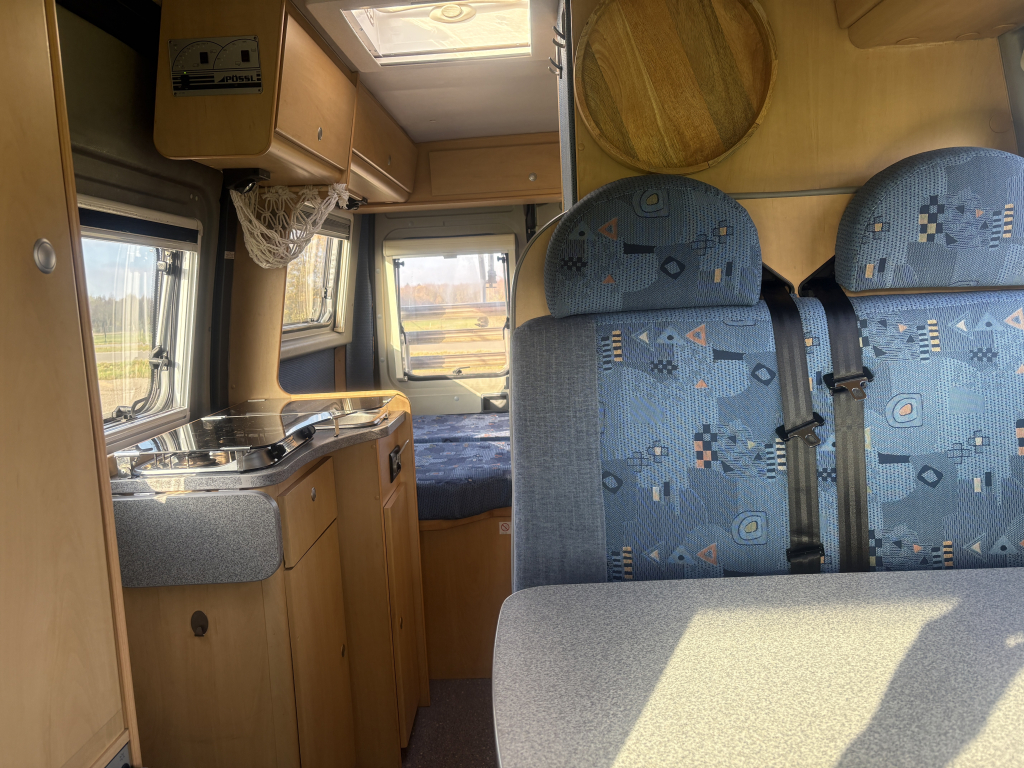 Pössl 2Win Vast bed 2.8 Turbo/128pk/AIRCO foto: 7