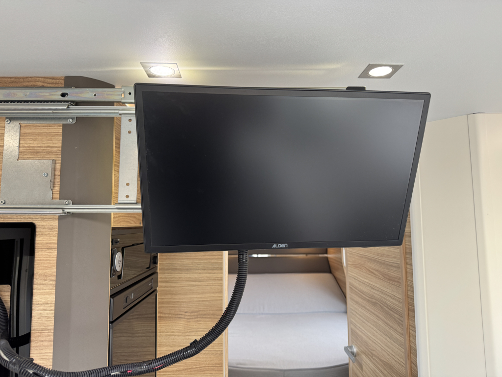Adria Sonic Plus I 700 DC Foto: 21