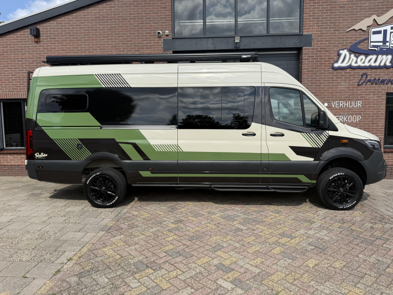 Innova Roadtrip 695 Sprinter 4x4 V6  foto: 3
