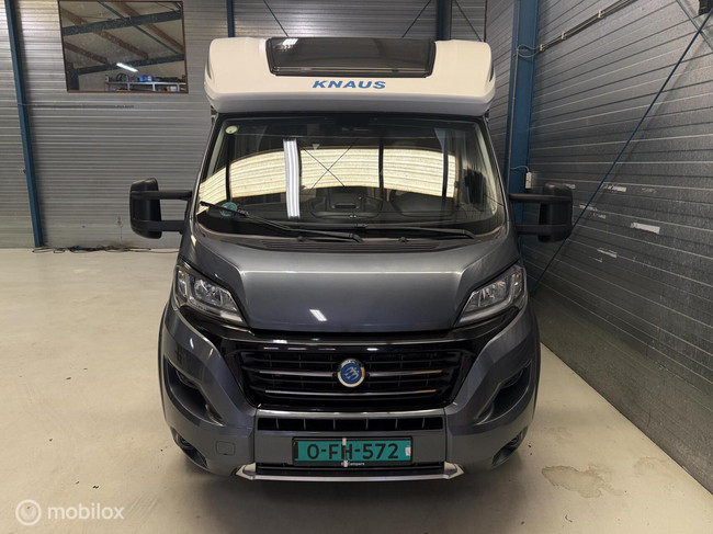 Knaus 700 MEG enkele bedden + hefbed! foto: 5