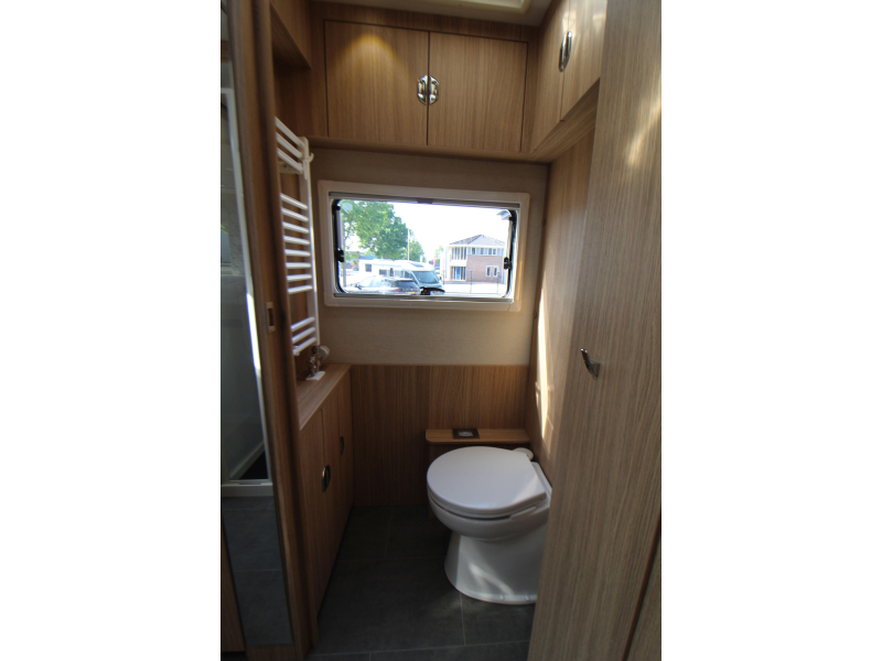 Niesmann+Bischoff Flair 920 EK Enkele bedden - Vol optie  foto: 39