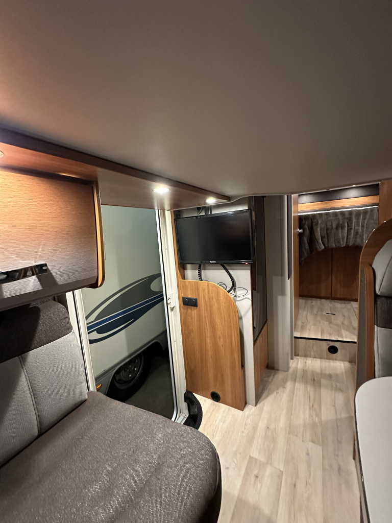 DETHLEFFS TREND T 7057 foto: 6