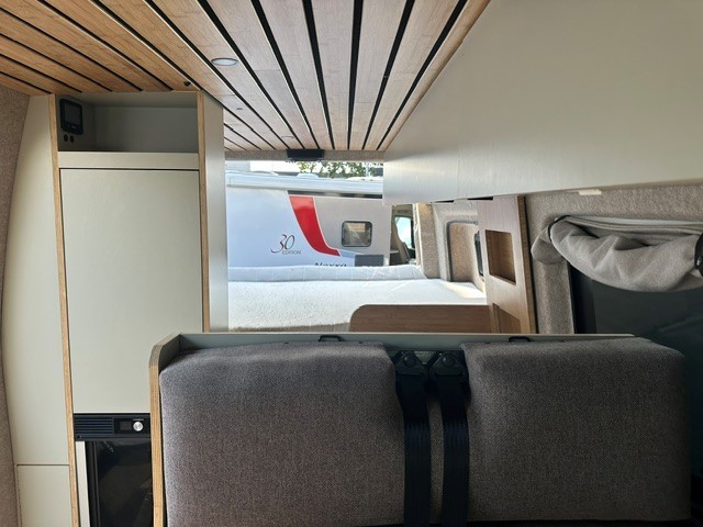 Mercedes-Benz SPRINTER 4x4 / Free Storage photo: 11