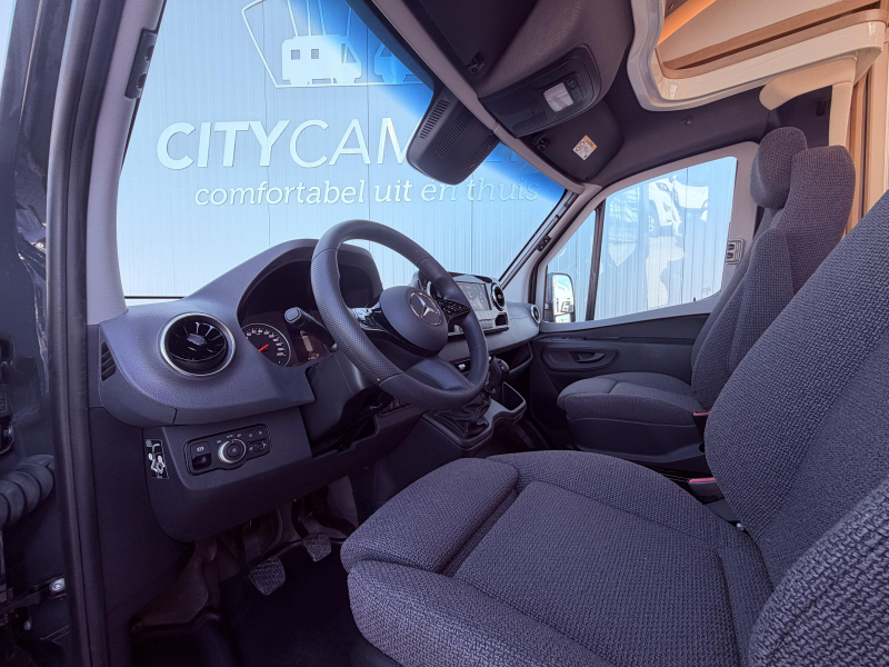 Hymer B-MC T 580 XXL-bed Lithium accu 2025  foto: 5