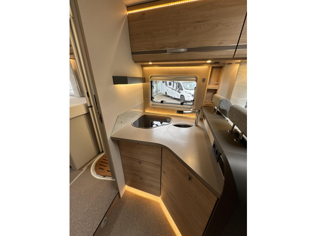 Dethleffs Pulse Classic T7051 EB 9T-Automaat Ep-Level 2X Airco foto: 14