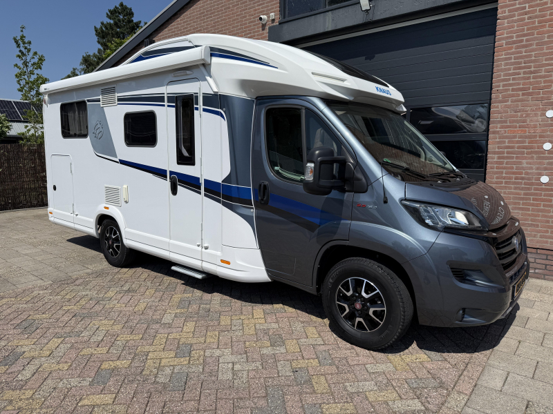 Knaus Sky Wave 650 MEG &iexcl;Amplia autocaravana! foto: 2
