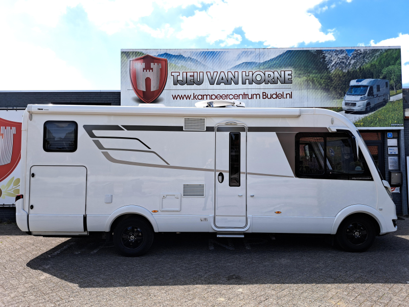 Hymer B-MCI 680  foto: 1