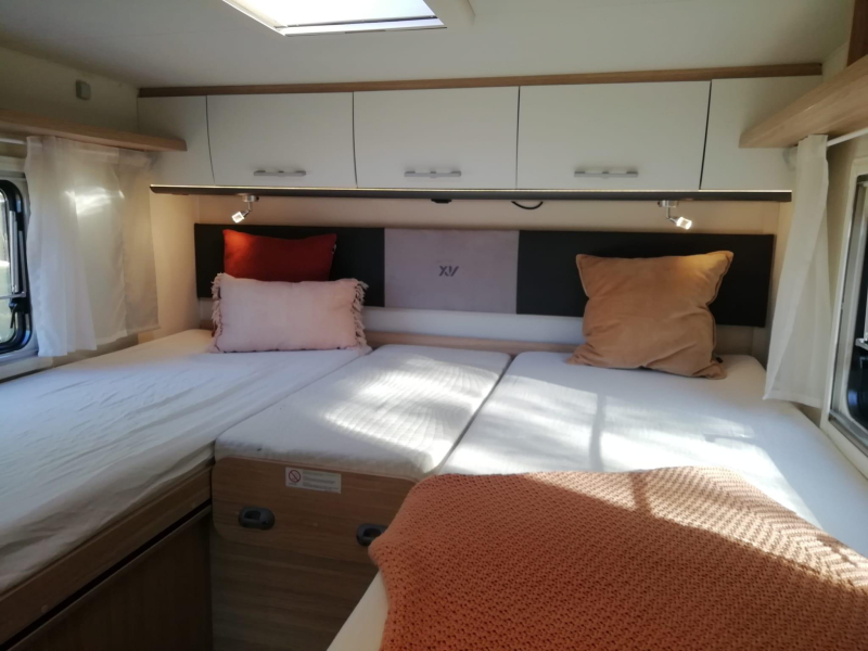 Sunlight T 68 met trekhaak  foto: 15