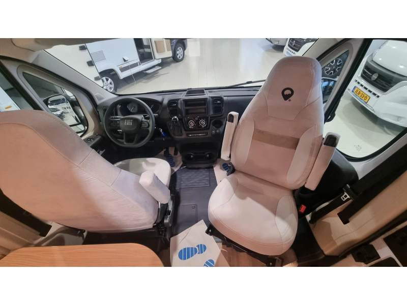 LMC Innovan 640 NIEUW!! 8tr.AUTOMAAT/TOP  foto: 12