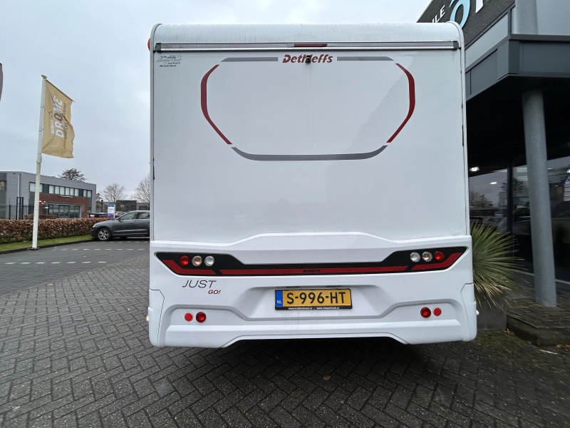 Dethleffs Just Go T 7055 EB Automaat en hefbed  foto: 6