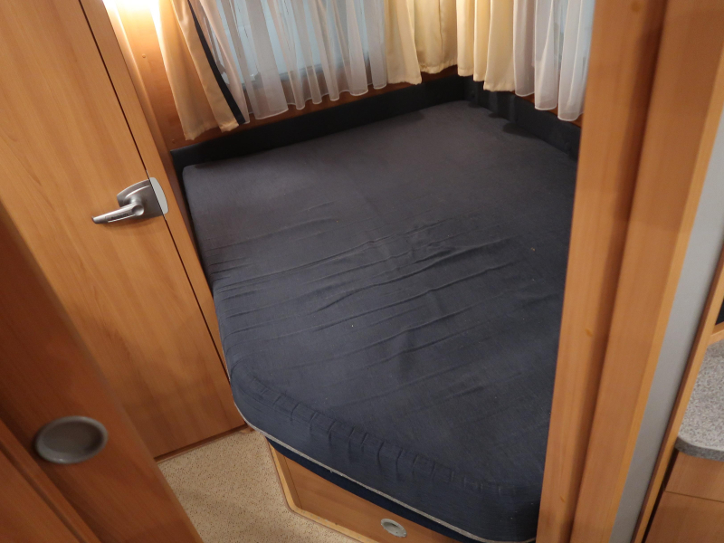 Dethleffs Camper 450 DB MET LOSSE LUIFEL  foto: 4
