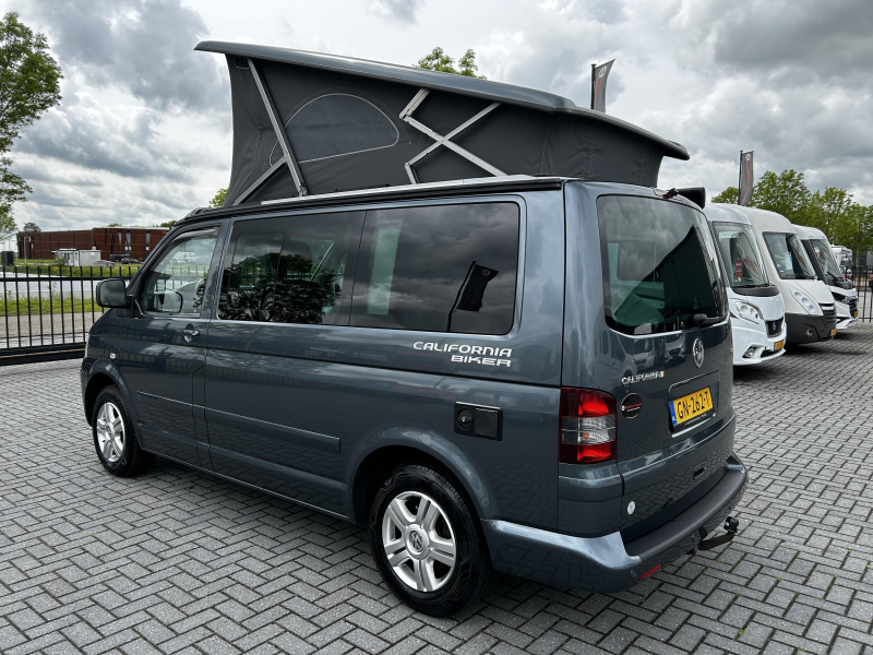Volkswagen Westfalia California Hefdak/5-cil/4.7m/2009  foto: 2