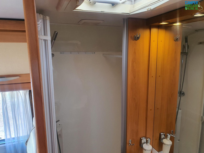 Hymer B 654 foto: 17