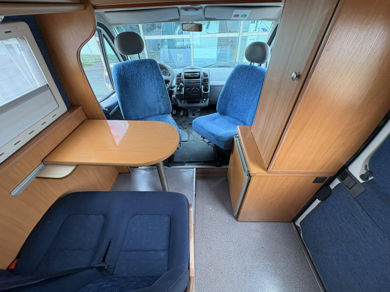 P&ouml;ssl 2win TJL,560,Cama fija,Toldo foto: 13