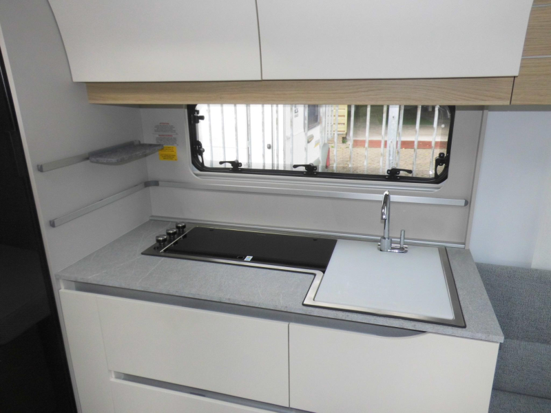 Adria Adora 522 UP Neuwertig! Mover Markise! Foto: 4