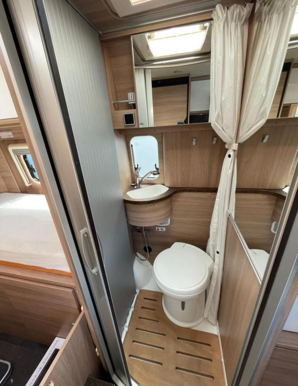 Fiat Ducato Laika Kosmos 6.0 foto: 9