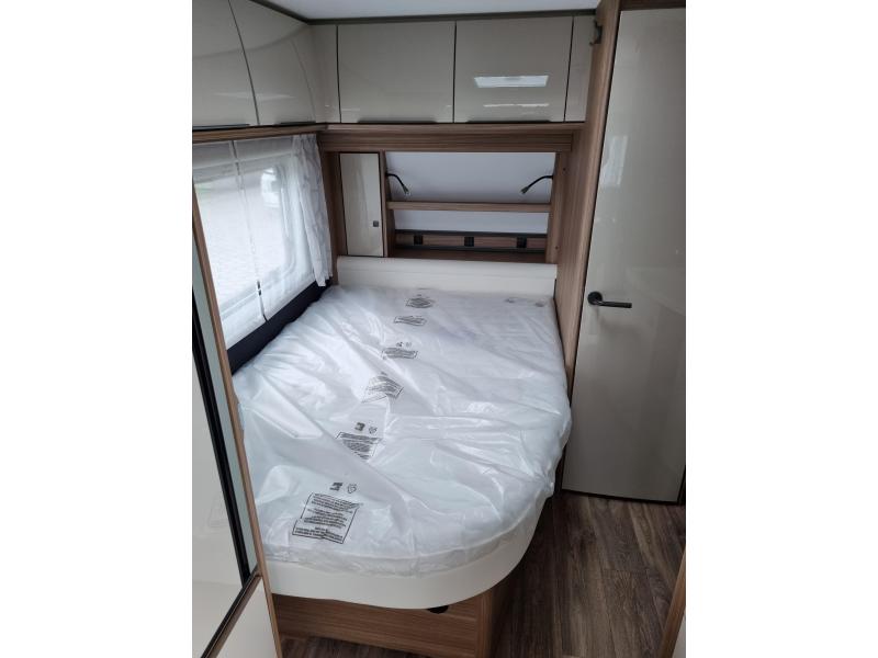 Fendt Tendenza 465 SFB 1800 kg - Vloerverwarming  foto: 14