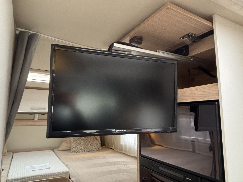 Sunlight T 67 AUTOMATIK EINZELBETTEN + HUBBETT NIVEAUSYSTEM Foto: 13