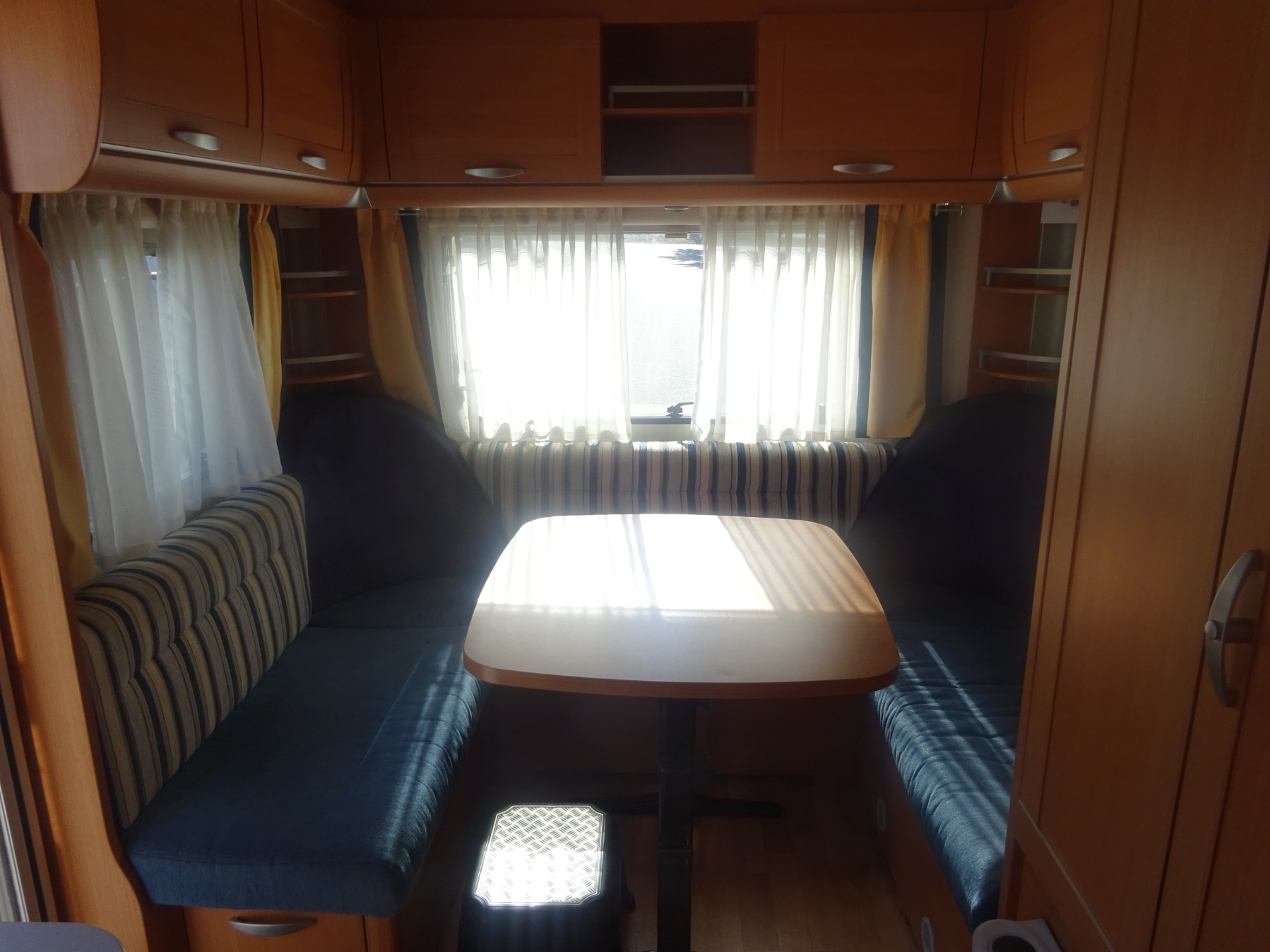 Knaus Azur GERESERVEERD foto: 11