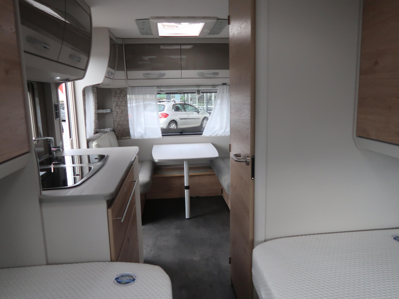 Dethleffs Nomad Avantgarde 460 LE ZGAN EN COMPLEET !! 