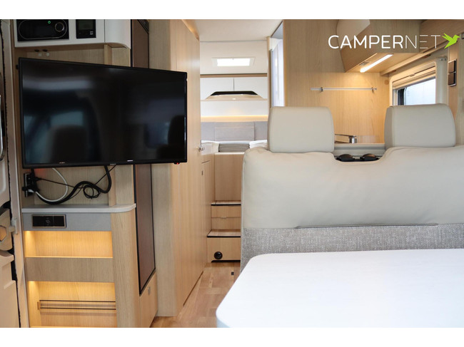 Hymer BMC-T 680 177hp Automatic | Single beds | Drop-down bed | Separate shower | Solar panel | Veloslide | Bearlock | SLC Chassis | Awning photo: 11
