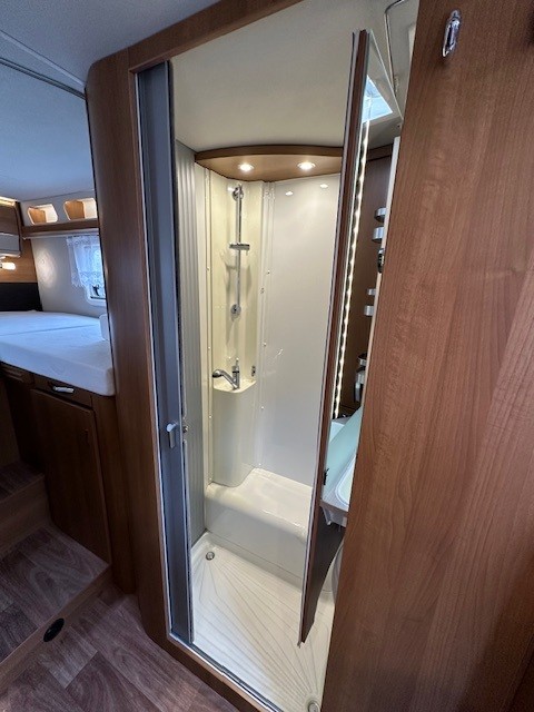 Knaus Van I 650 MEG Platinum Selection, Automatik Foto: 10