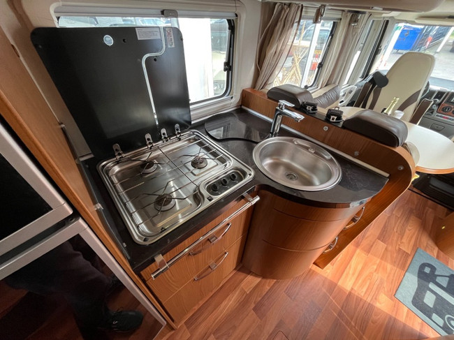 Hymer Star Edition B614sl Dakairco Oven Fietsenrek BearLock foto: 17