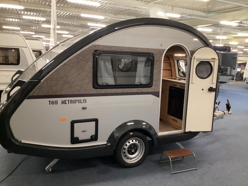 Eriba Nova Light 425