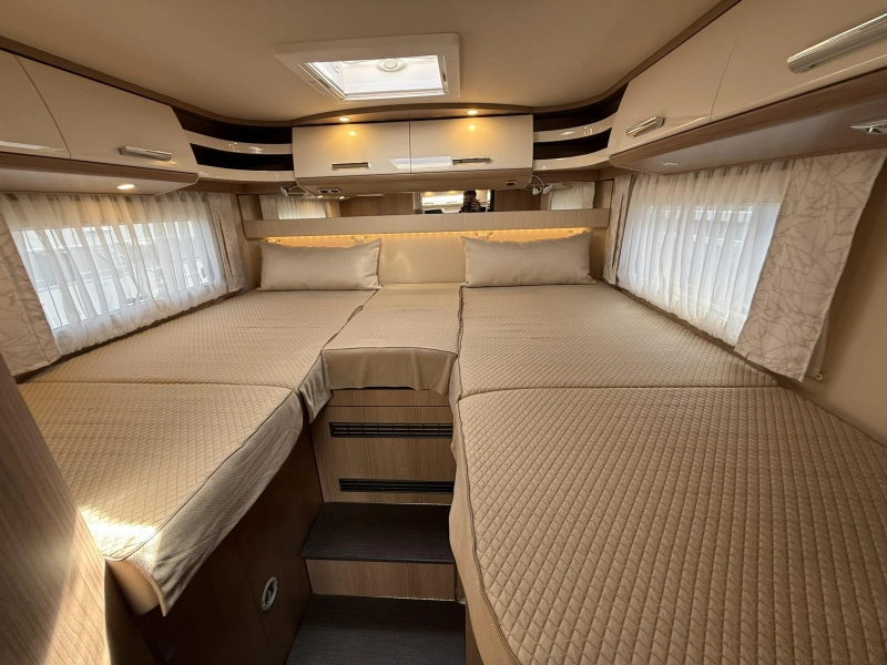 Carthago C-Tourer T 148 LE H Mercedes-Benz foto: 14
