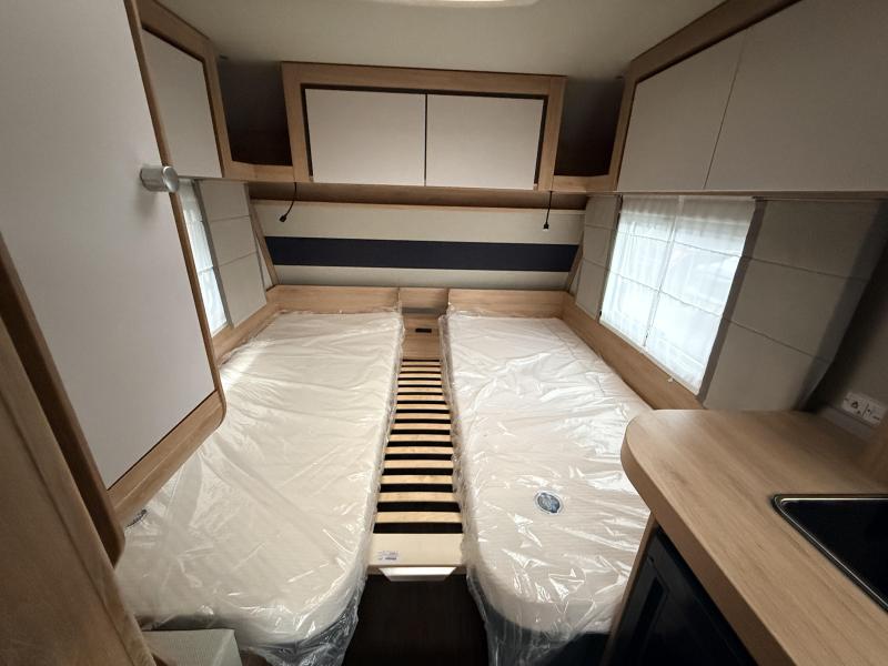 Knaus Sport 500 EU Enkele bedden  foto: 6