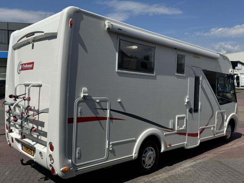 Challenger Sirius 2098 Queensbed-Hefbed-2X Airco  foto: 2