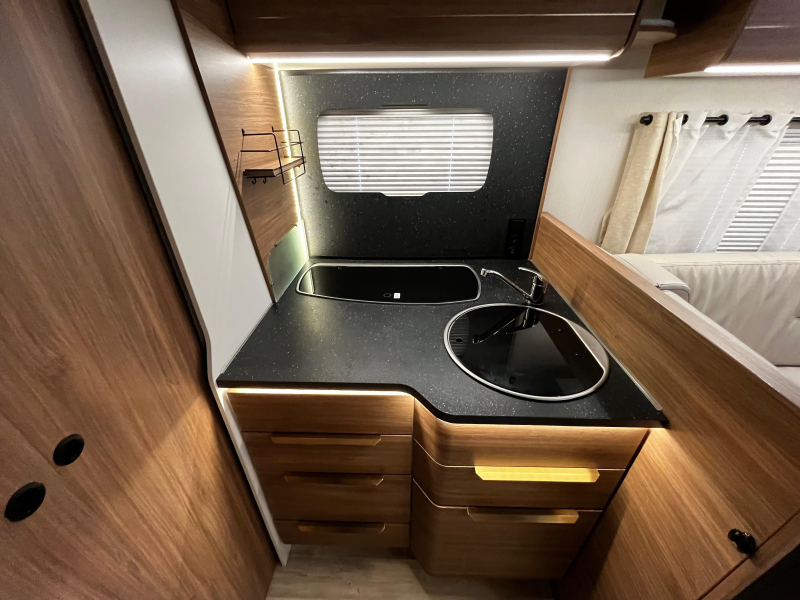 Pilote P 726 P Camper 5 persons photo: 7