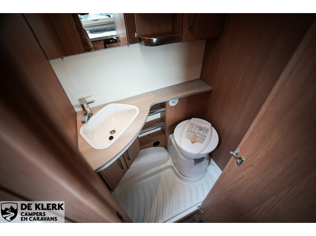 Knaus SPORT 420 QD Christmas Special foto: 12