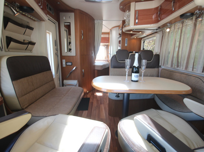 Hymer B 654 SL Star edition full option foto: 4