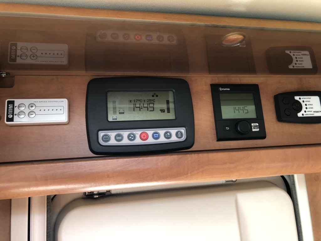 Carthago Chic C-Line i50 QUEENSBED HEFBED foto: 46