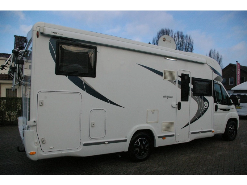 Chausson Welcome 747 GA Enkele bedden, Hefbed.  foto: 1