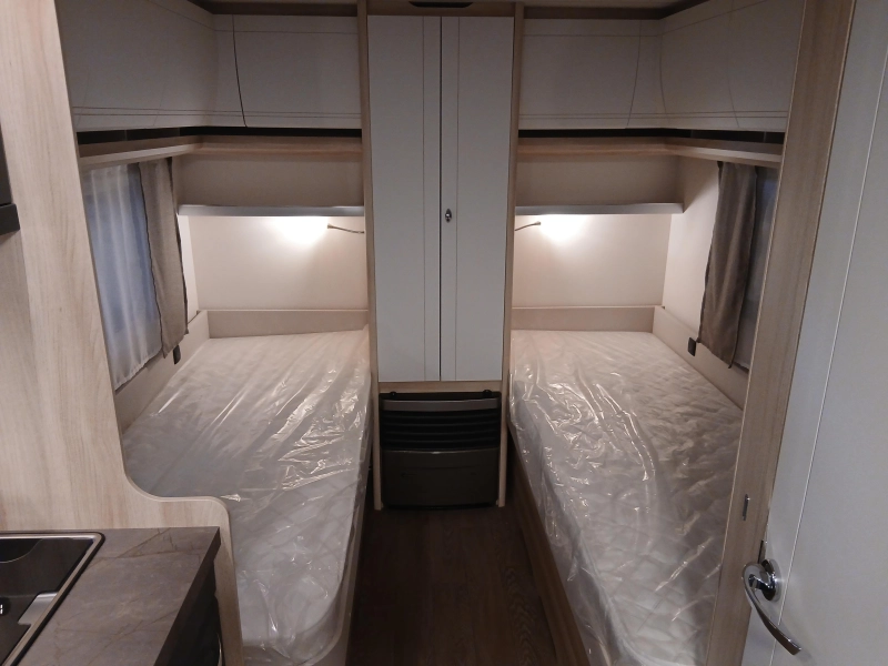 Hobby De Luxe 460 LU photo : 5