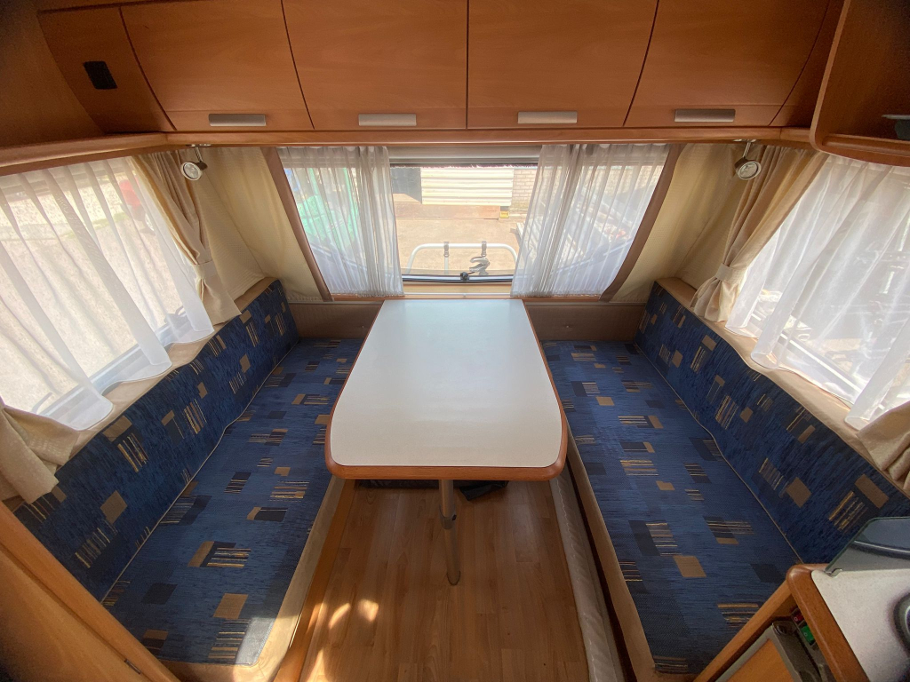 Chateau Caratt 400 foto: 7