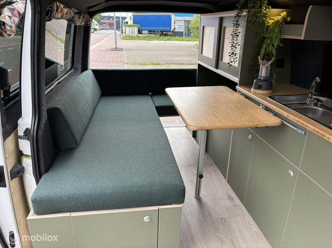 Volkswagen T6 2017 Buscamper Nevada Two-tone! Foto: 21