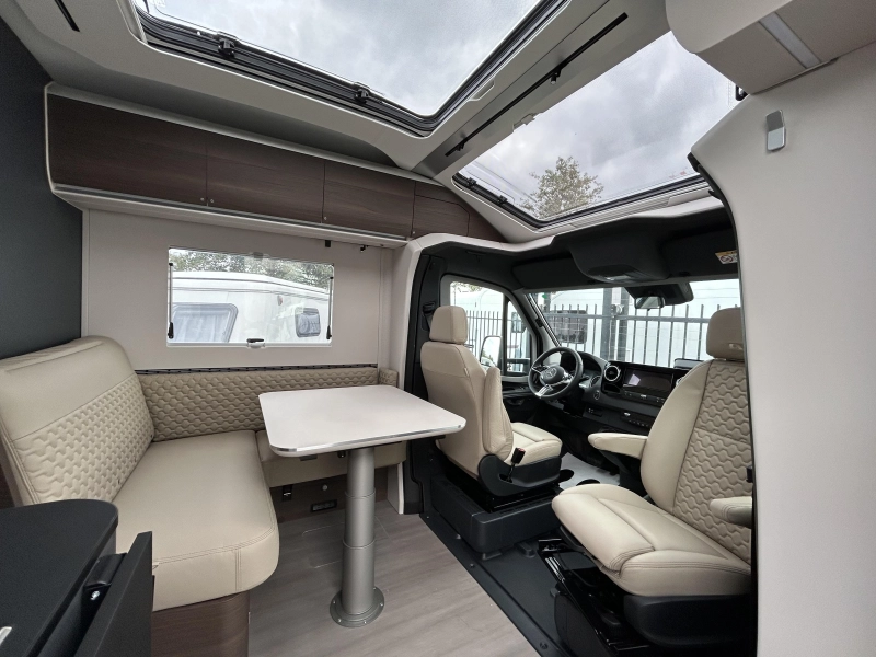 Adria Coral MB Supreme 670 SL 650 SL photo: 6