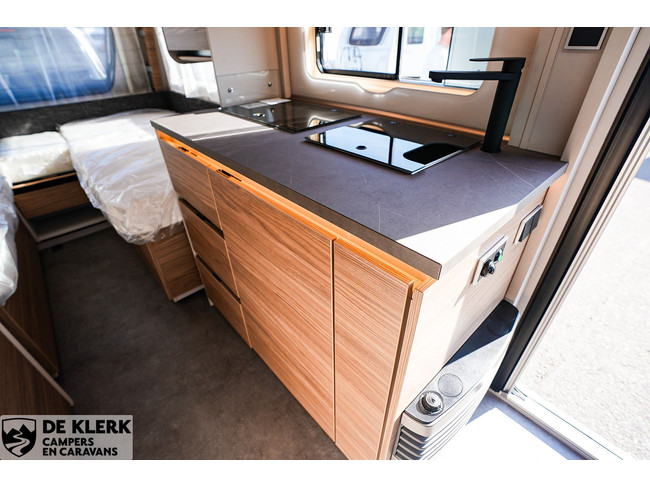 Dethleffs Nomad 460 EL Christmas Special foto: 10