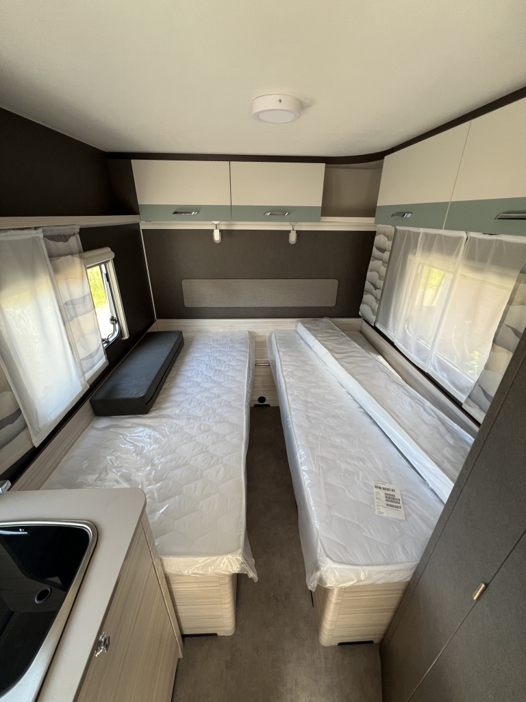 Dethleffs C'JOY 460 LE incl mover en luifel foto: 9